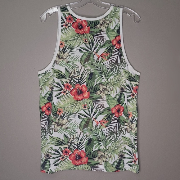 M | Urban Heritage  | Floral Tank Top - Picture 3 of 6
